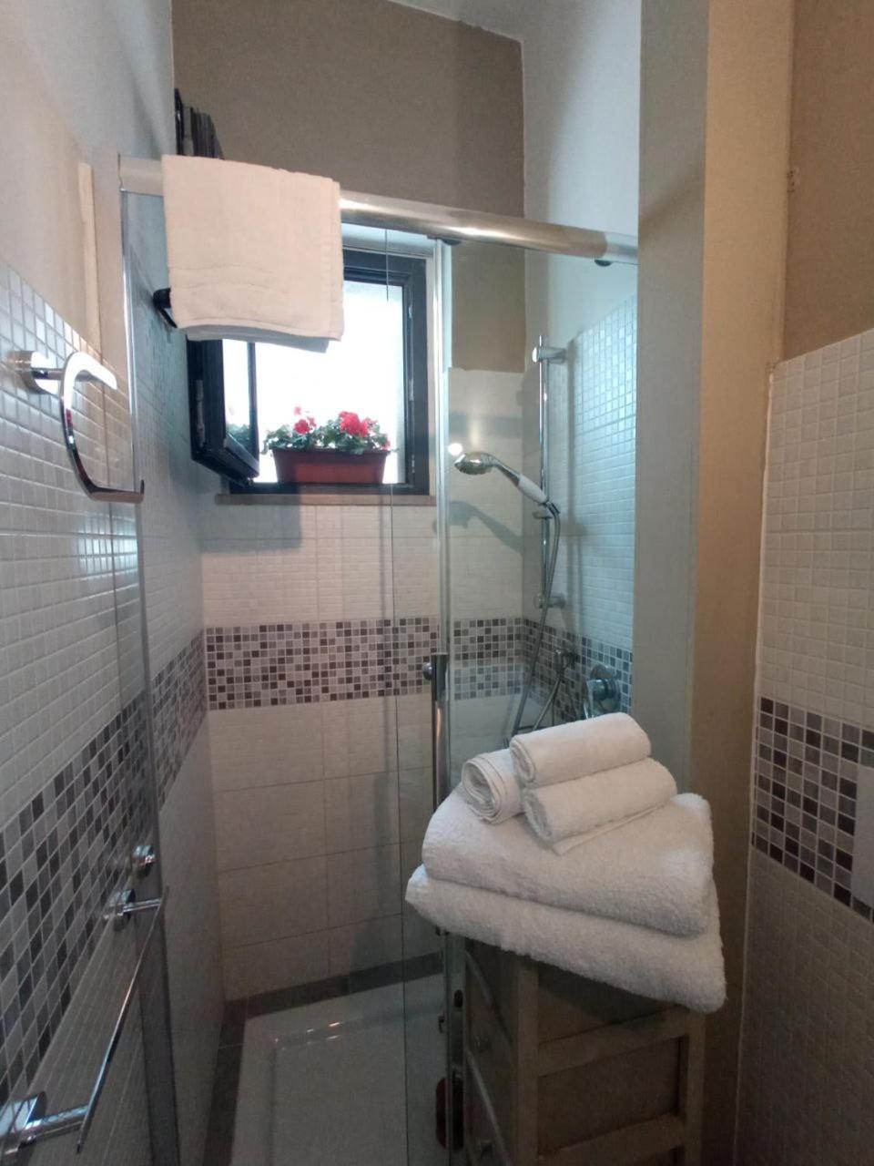 Myhouse Hotel ออลเบีย ภายนอก รูปภาพ